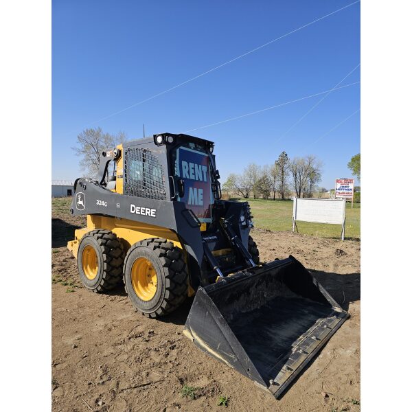 John Deere 324G Skid Steer