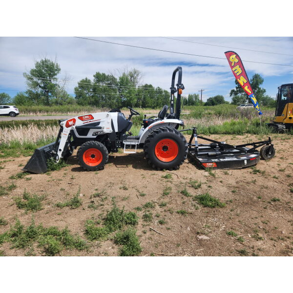 Bobcat CST2025 HST Tractor